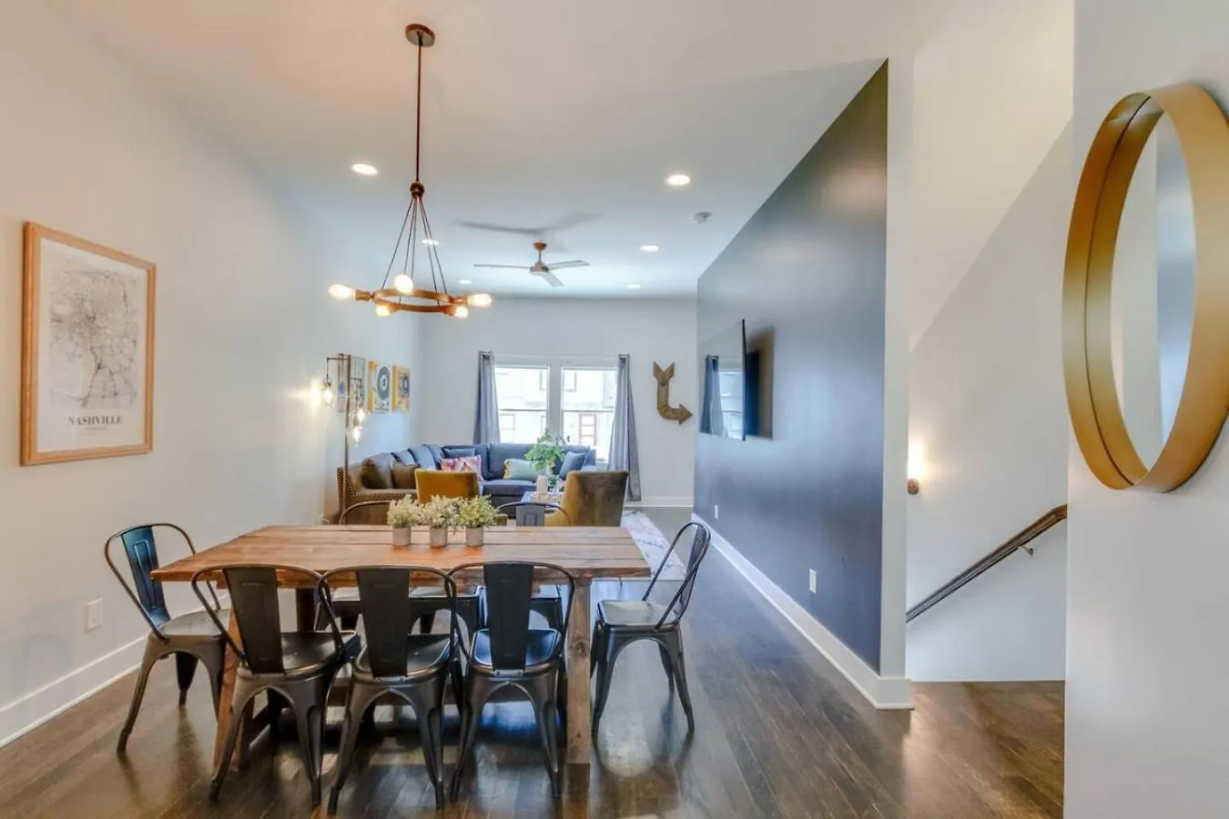 Music City Hangout With Rooftop Views And Game Room Nashville Nyaraló
